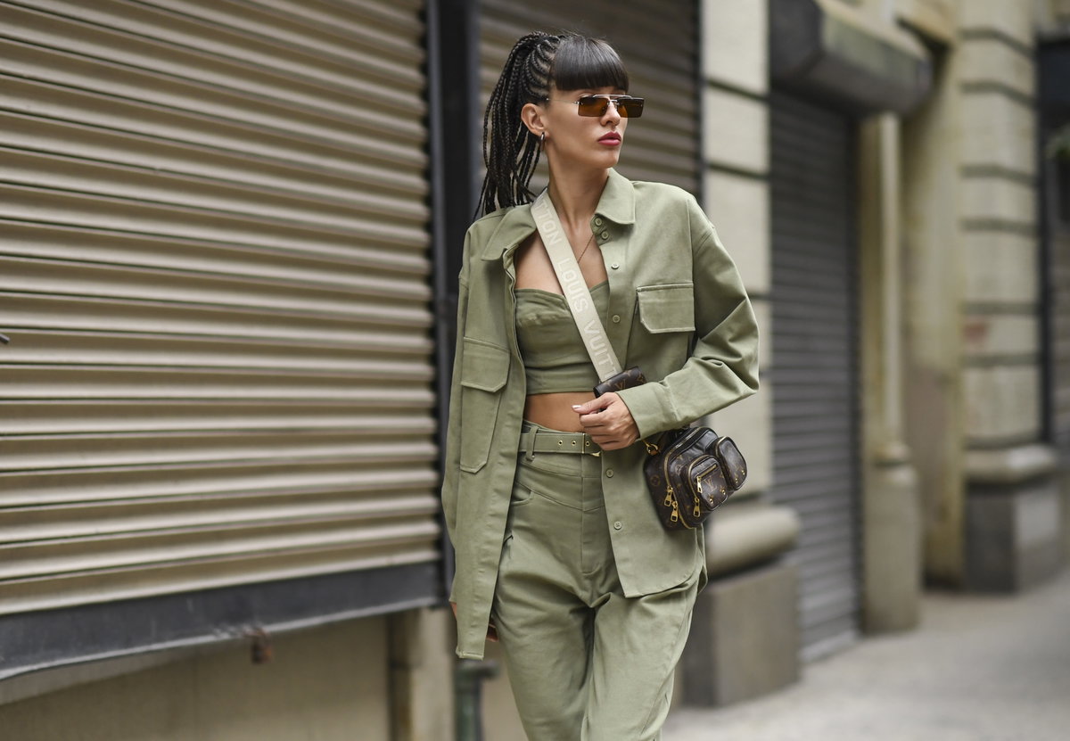 Grünes Outfit