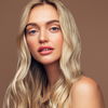 Haare abmattieren: Mit diesen Produkten entfernst du den Gelbstich aus deinen Haaren