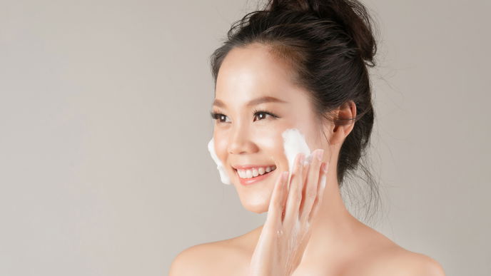 Double Cleansing: Dieses Abschminkritual ist das Geheimnis reiner Haut
