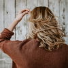 Dieser TikTok-Trend mit Rosmarinwasser lässt deine Haare schneller wachsen