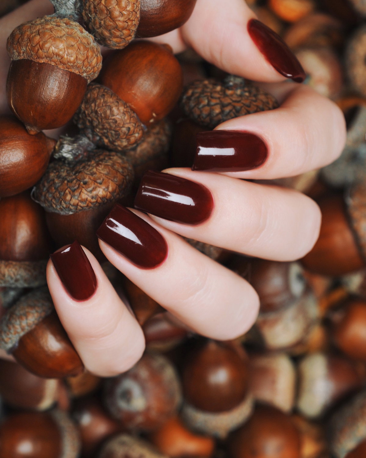 Brauner Nagellack