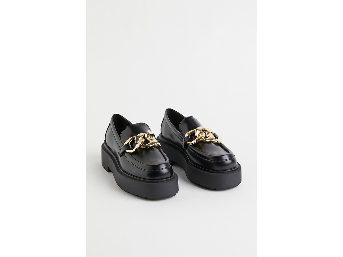 Schwarze Loafer