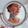 Beauty-Trend 2022: Mit diesem Schmink-Hack sparst du bares Geld