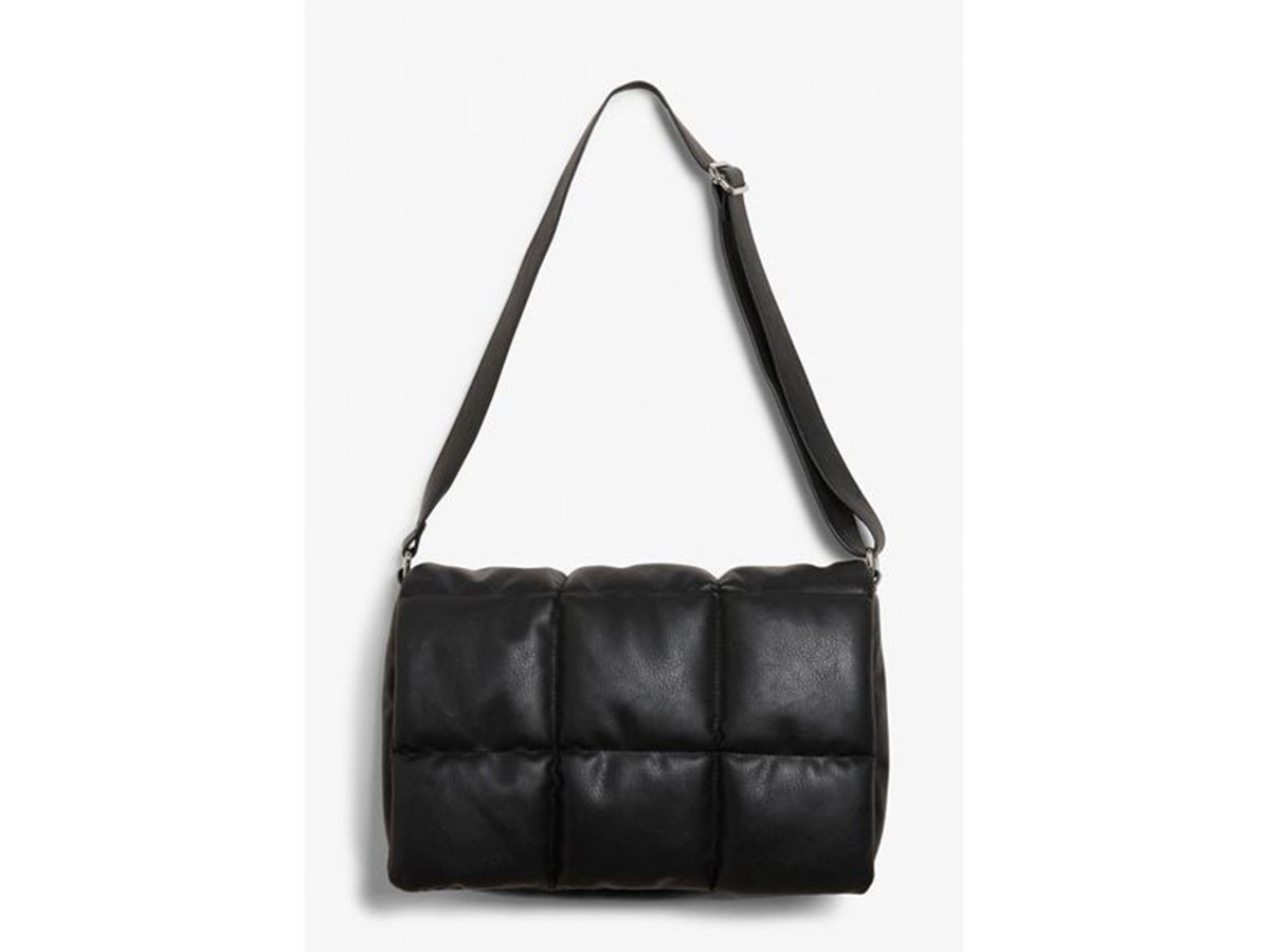 schwarze Tasche