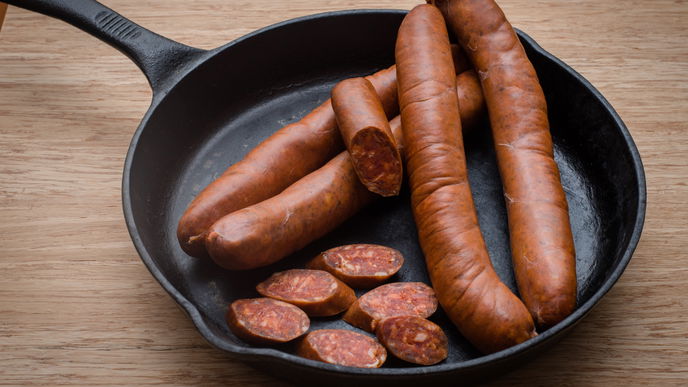 Rückruf: Durchfall und Krämpfe! Diese Wurst solltest du nicht essen