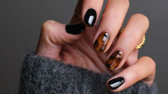 In vs. Out im Herbst: Die 3 begehrtesten Nagel-Trends für lange Nails