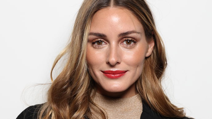 Beauty-Trends 2022: 3 Tipps für dunklen Lippenstift - so sorgen deine Lippen für einen Wow-Effekt