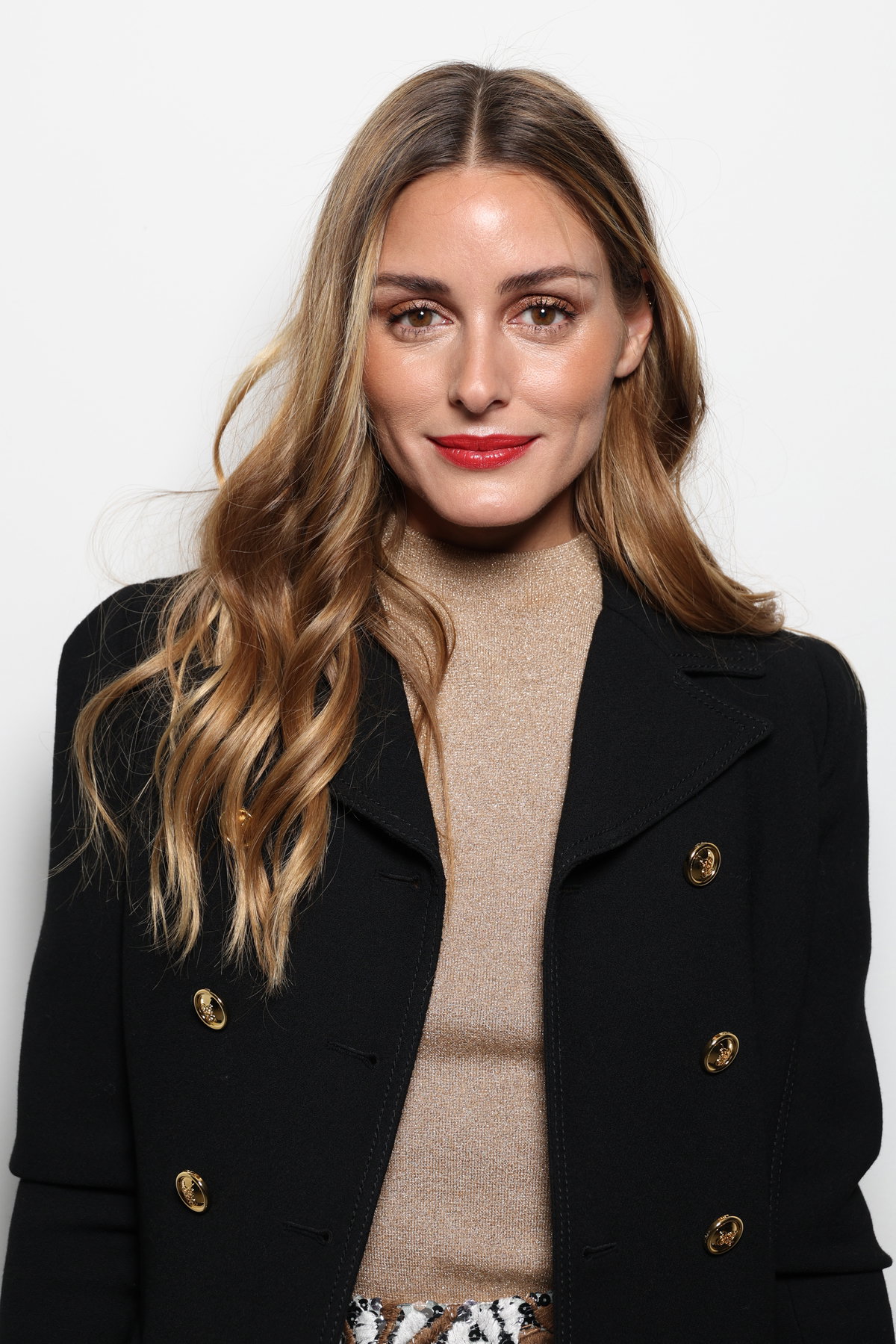 Olivia Palermo roter Lippenstift