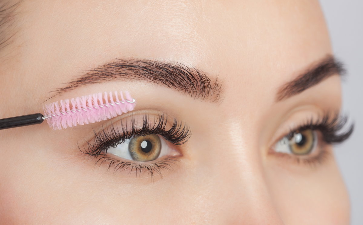 Floating Lashes