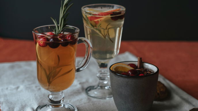 Trend-Getränke 2022: 3 It-Drinks für den Herbst, die du unbedingt probieren musst