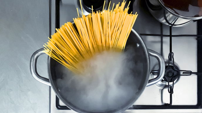 Strom sparen: Mit diesem Trick sparst du beim Nudelkochen viel Energie