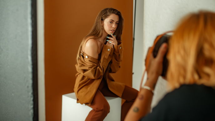 Beauty-Trend 2022: Sexy Augenaufschlag! Auf dieses Make-up-Tool schwört Vanessa Mai