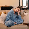 Herbst-Trend 2022: Mit diesen warmen Pyjamas musst du nachts nie wieder frieren