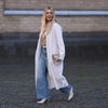 Darum liegen weiße Ankle-Boots diesen Herbst im Trend