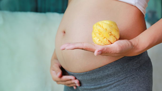 Ananas in der Schwangerschaft: Ist die Frucht gesund oder gefährlich für werdende Mamas?