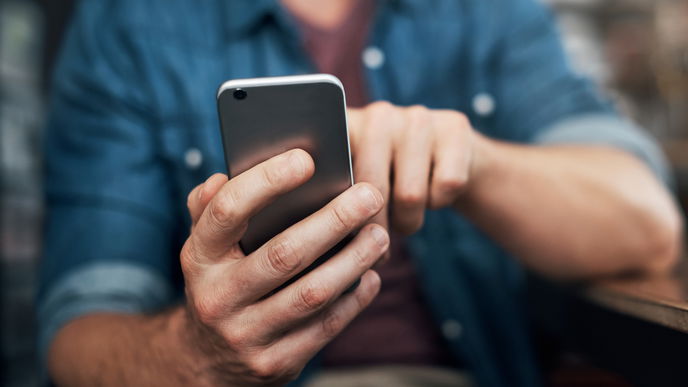 Gewusst? So nutzen Männer Emojis im Chat – und diese Bedeutung steckt dahinter