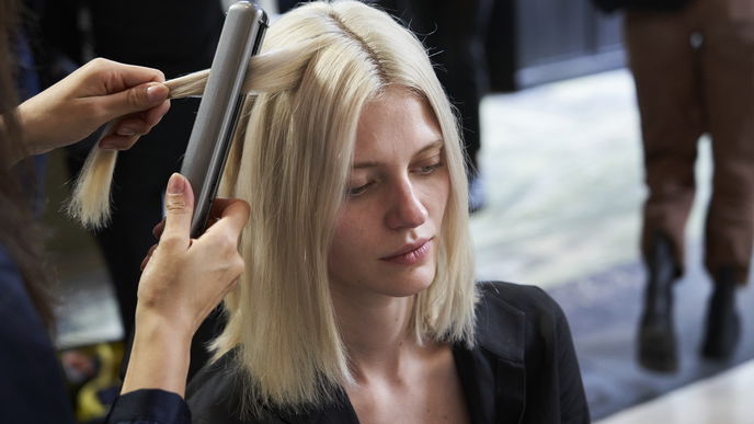Frisuren-Trend 2022: "Targaryen" Blondton ist die neue Haarfarbe, die im Winter besonders gefragt ist