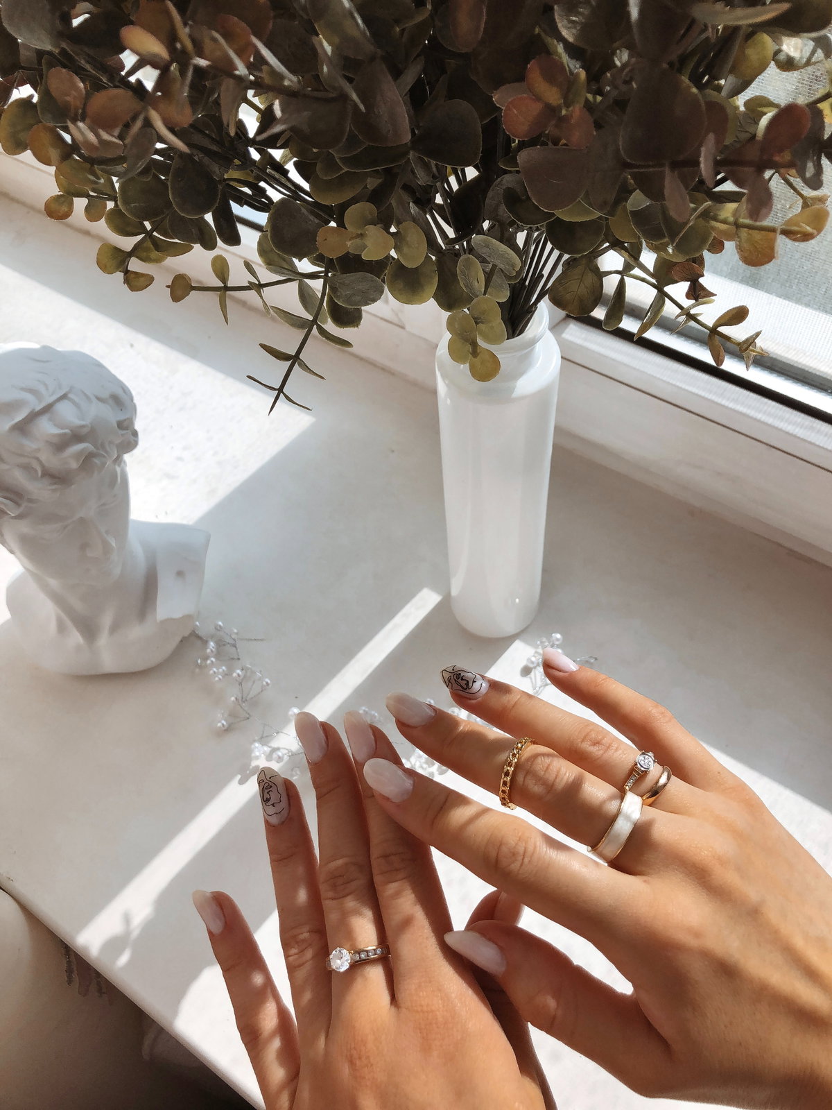 Milky Nails