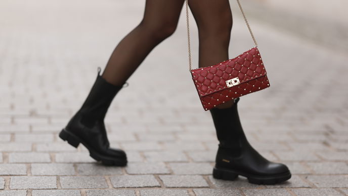 3 Schuhmodelle, die große Füße optisch kleiner schummeln