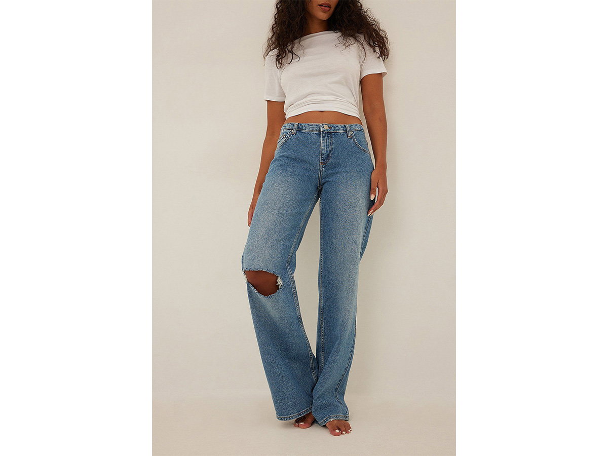 Super Low Waist Distressed Jeans