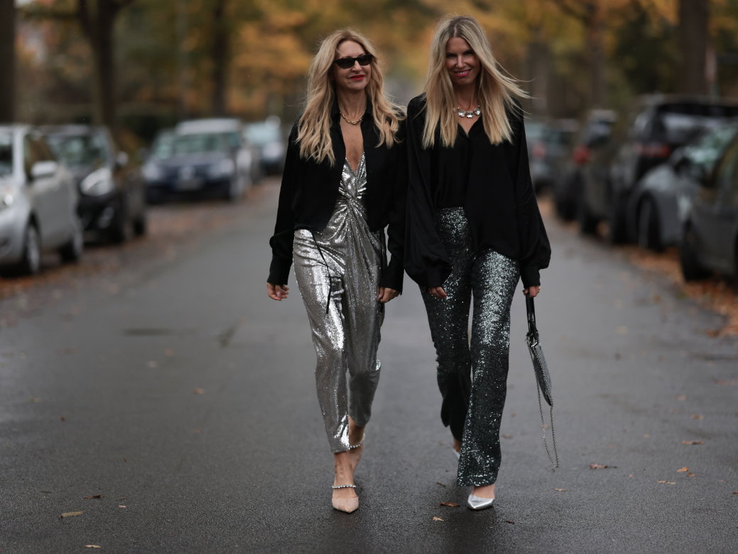 Glitzernde Outfits