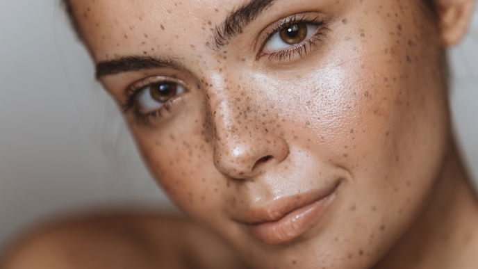 Laut TikTok: Der Beauty-Trick "Skin Flooding" sorgt für weiche Haut