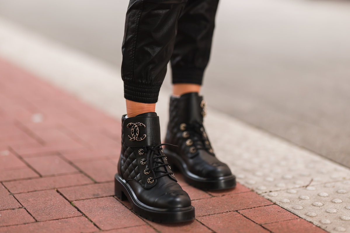 Schwarze Stiefel