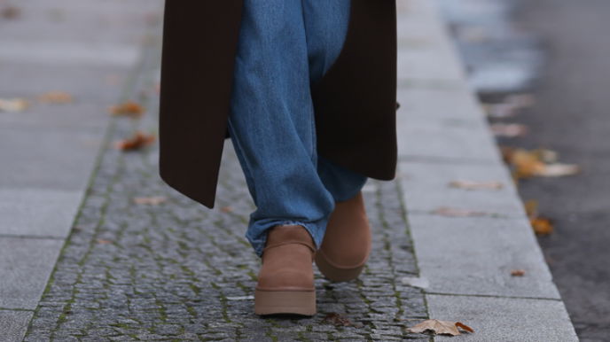 Winter-Trend: 3 Tipps, wie du UGG-Boots niemals stylen solltest