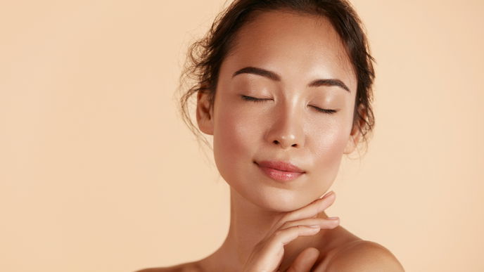 Beauty-Trend 2022: "Vampire Skin" verschafft dir einen ganz besonderen Glow