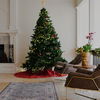 Weihnachtsbaum aufstellen: Das solltest du dabei beachten