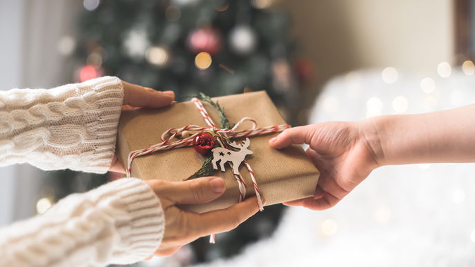 Weihnachtsgeschenke für die Freundin: Top 5 originelle Ideen