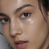 Für lange Wimpern einfach perfekt: Vaseline sorgt für voluminöse Lashes