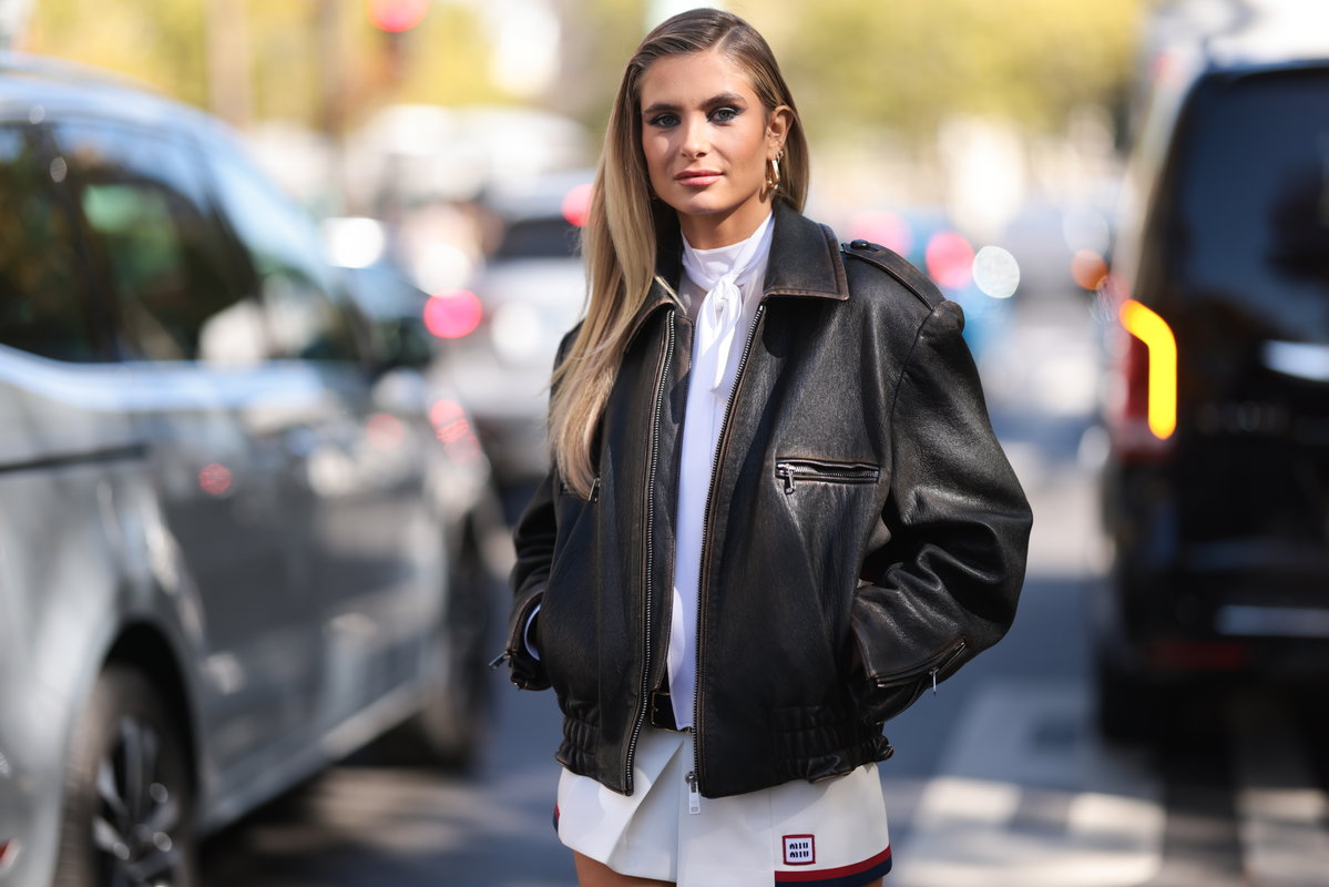 Xenia Adonts lange Haare