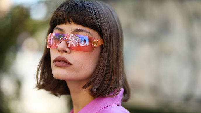 Frisuren-Trend 2022: "Baby Bangs" sind zurück! Und so wird der coole Trend getragen