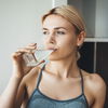 Wasser marsch! Das passiert mit deinem Körper, wenn du zu wenig Wasser trinkst
