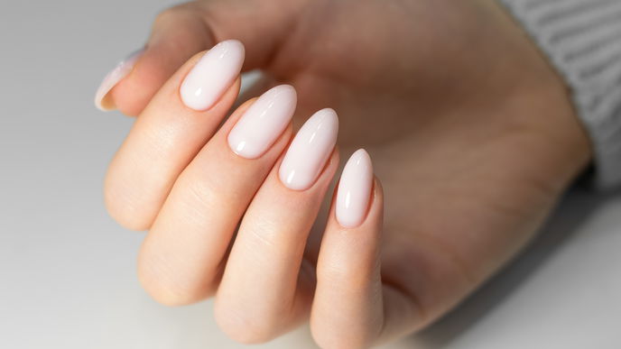 Fingernägel schneller wachsen lassen: 3 Tipps, die das Nagelwachstum anregen