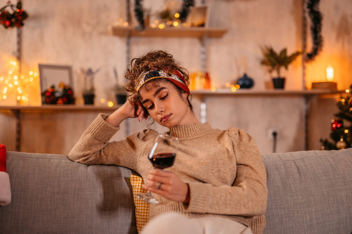 Traurige Frau an Weihnachten