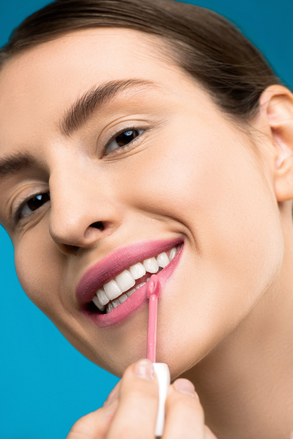 Lippenstift für weiße Zähne
