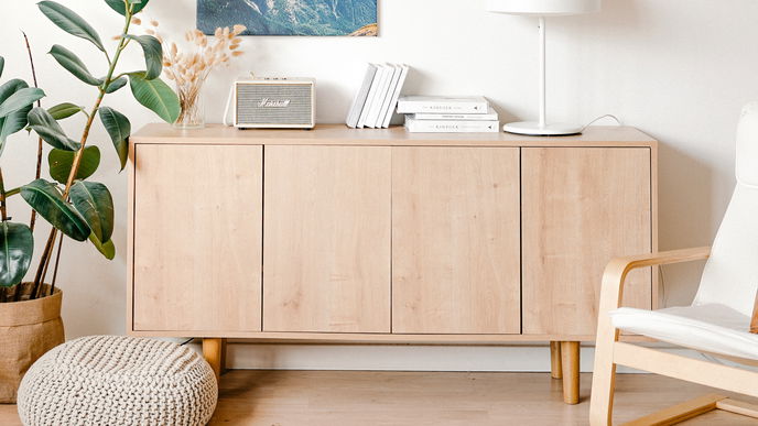 Wenig Geld, große Veränderung: Die 6 besten DIYs, die deine Ikea-Möbel einzigartig machen