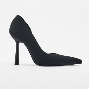 Schwarze Pumps