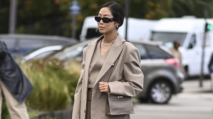 Klein aber fein! Diese Blazer-Modelle sehen an kleinen Frauen besonders schön aus
