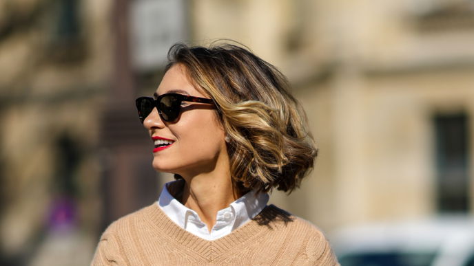 Frisuren-Trend: Der "Caramel Latte Curly Bob" ist der wohl süßeste Look des Jahres