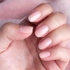 "Clean Girl Nails" sind der ideale Nagel-Trend für den Alltag