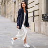 Back to the basics: Diese 3 Kleider gehören in jede Capsule Wardrobe