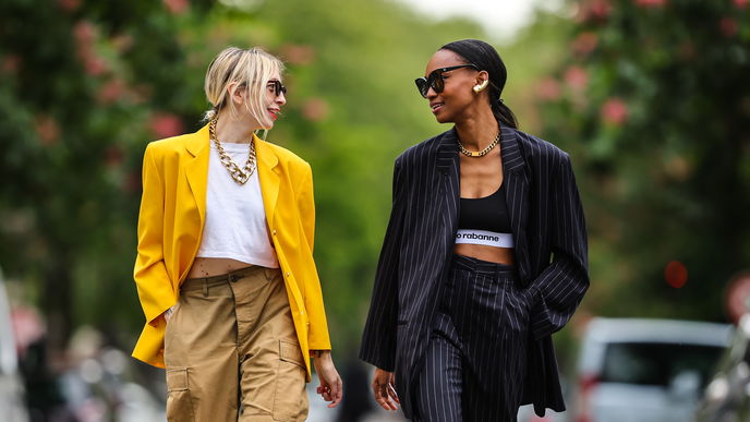 90s Vibes! Diese Mode-Trends sind jetzt zurück und angesagter denn je