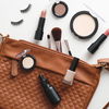 Must-haves! Diese 5 Beauty-Essentials horten wir für den Frühling in unserer Handtasche