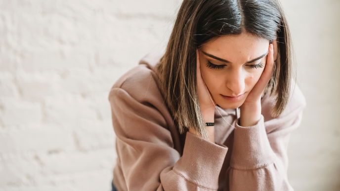 Leidest du am Hochstapler-Syndrom? Typische Anzeichen und Tipps, die dagegen helfen