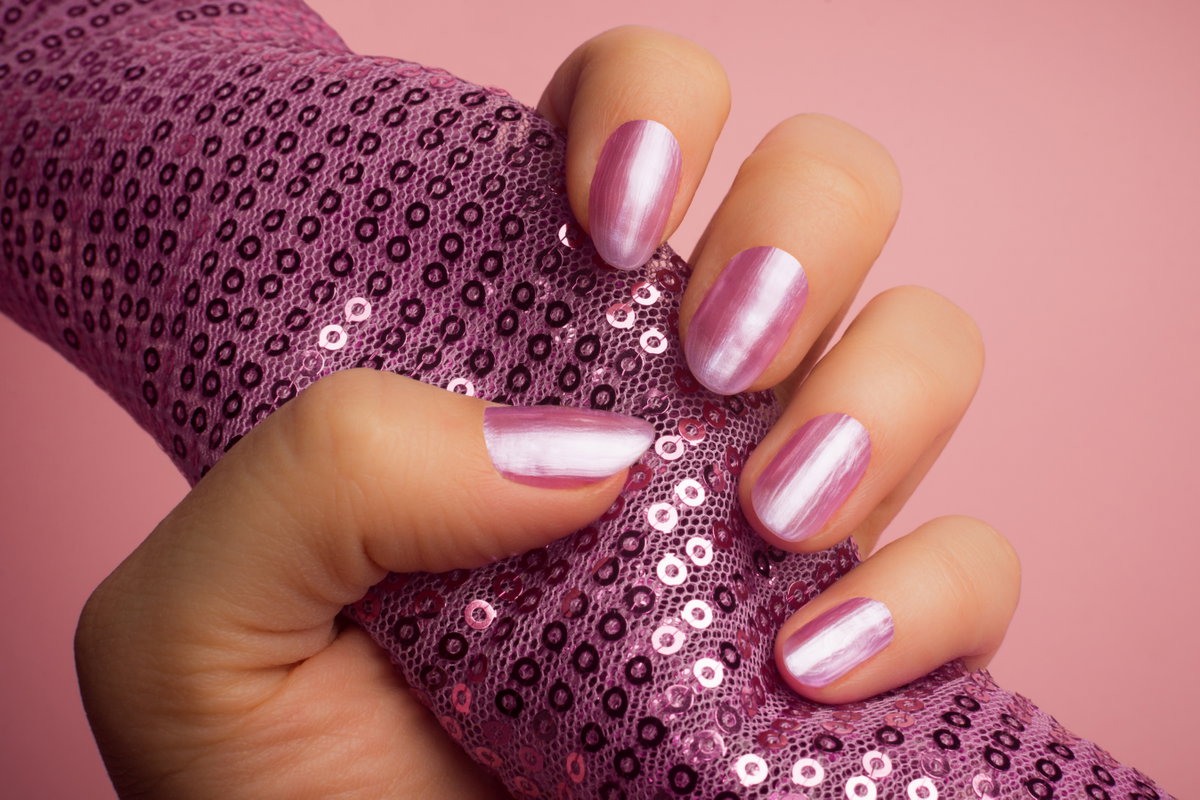 pinke Nägel