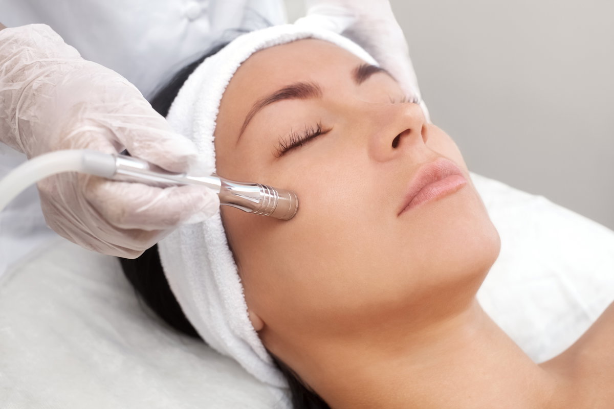 Microdermabrasion Behandlung