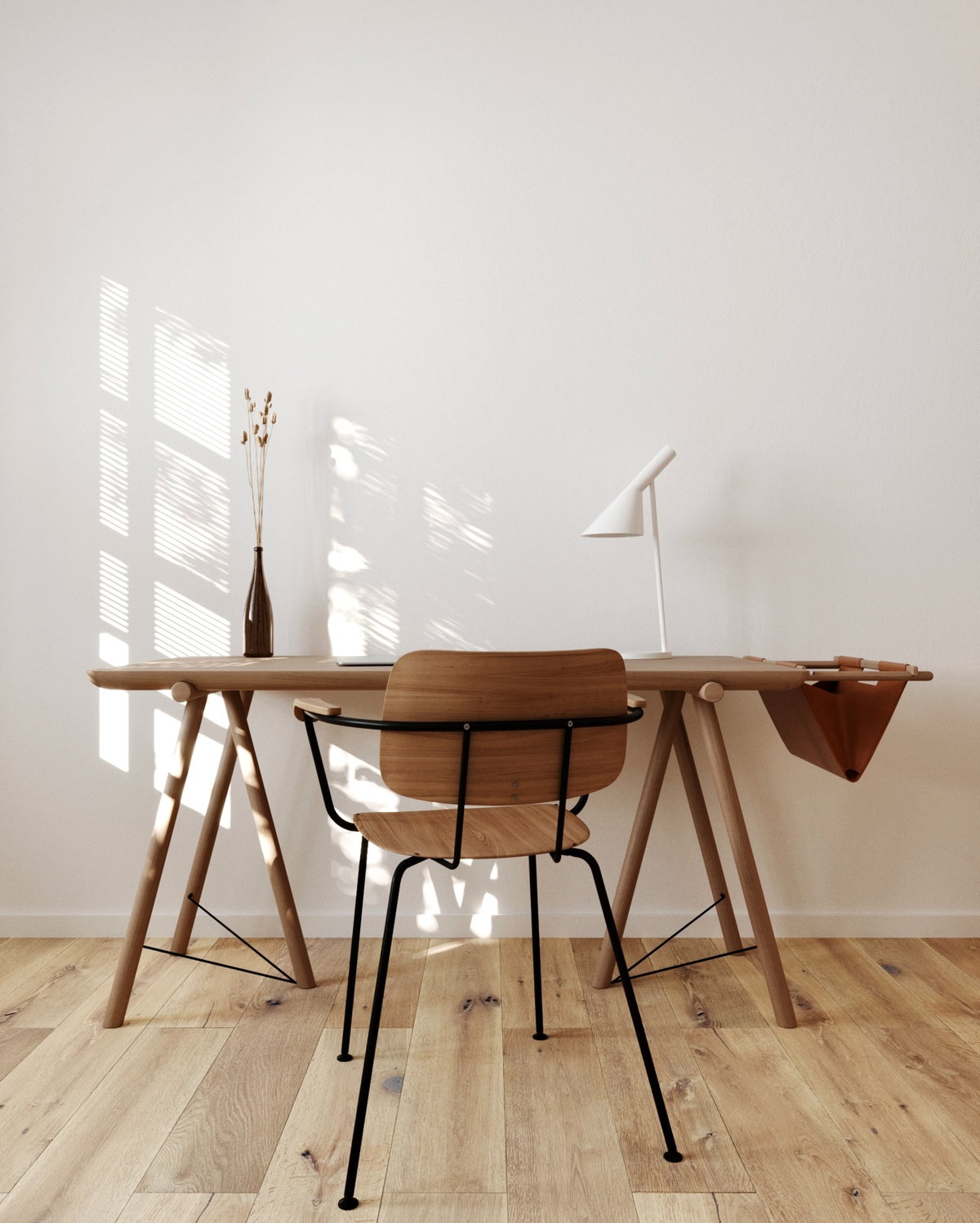 Minimalistischer Schreibtisch